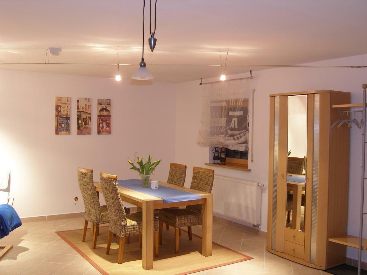 Ferienwohnung Stettfeld Exteriör bild